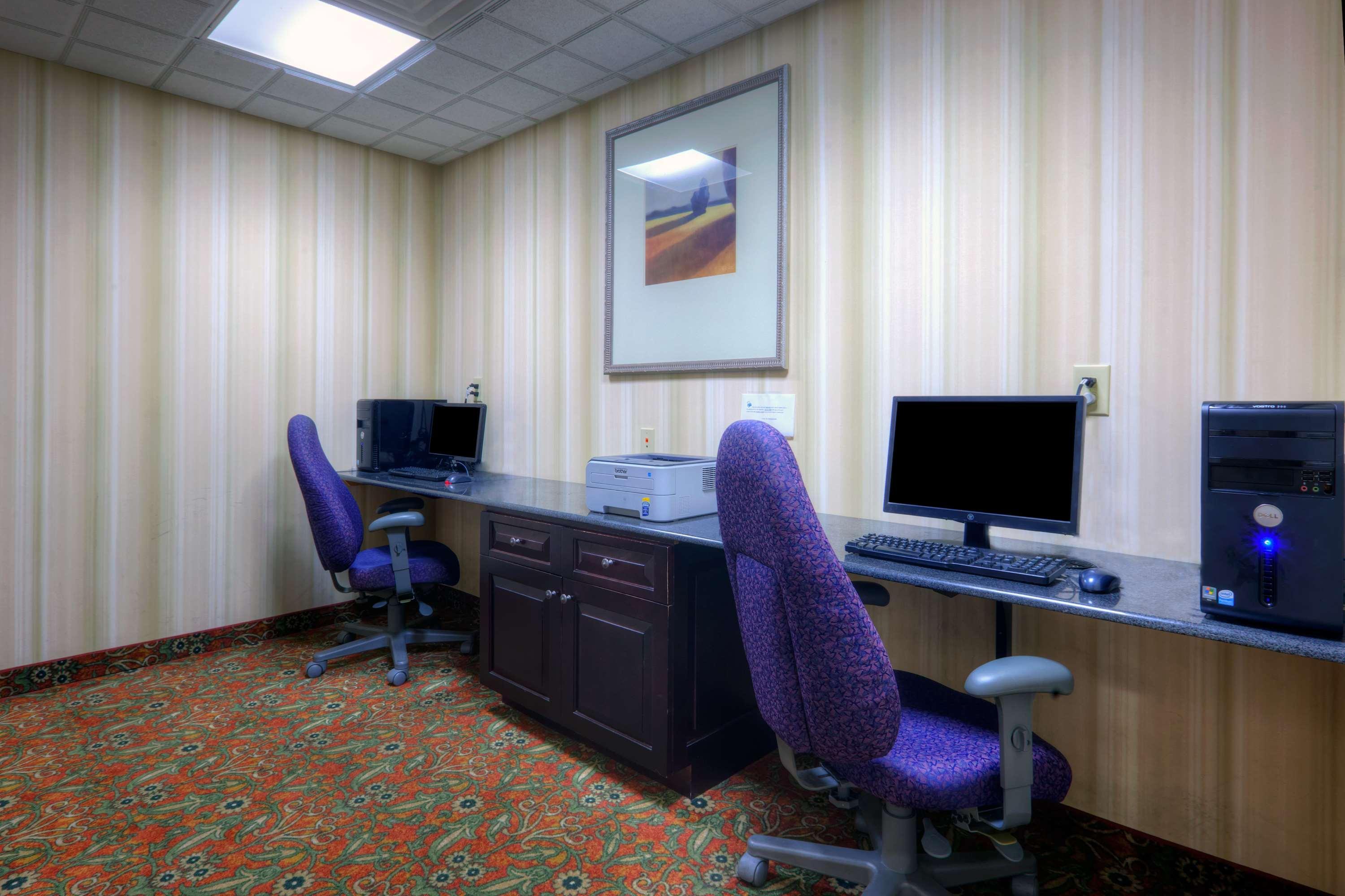 Country Inn & Suites By Radisson, Petersburg, Va Съоръжения снимка